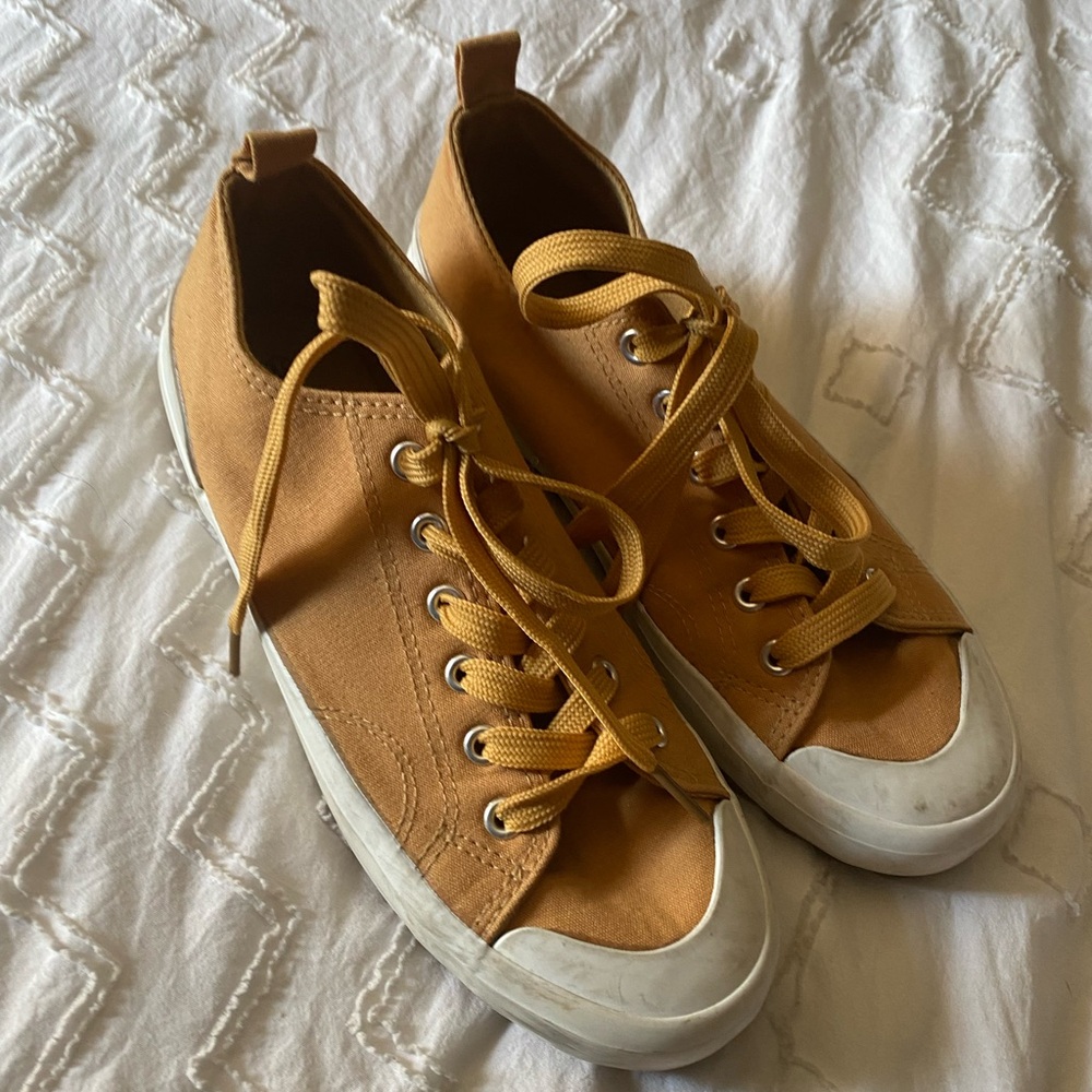 Cute Mudd sneakers